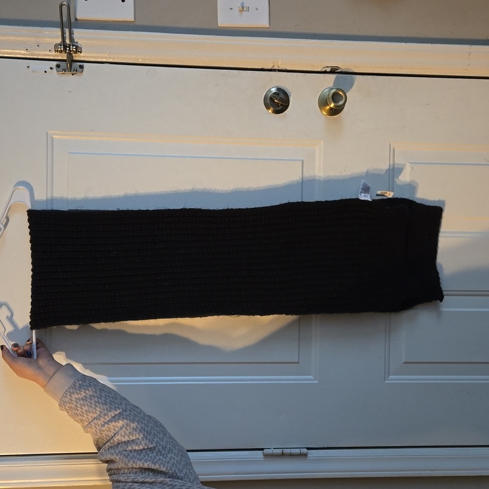 Gap scarf